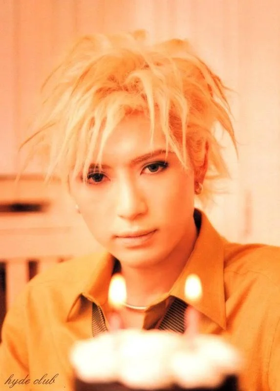 gackt016-1.webp