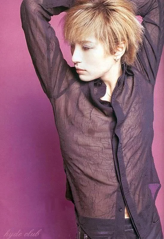 gackt037-1.webp
