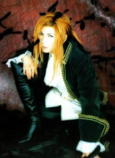 Gackt154-1.webp