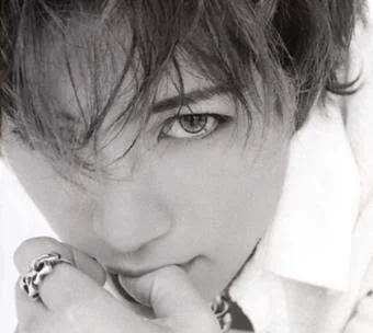 Gackt2-1.webp