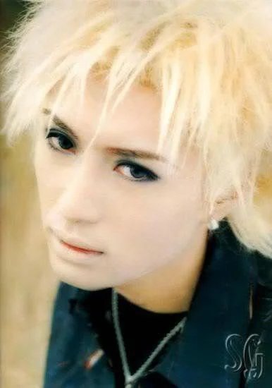 Gackt28-1.webp