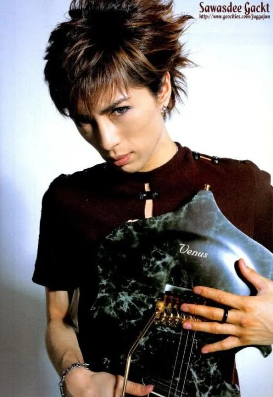 Gackt29-1.webp