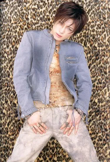 Gackt3-1.webp