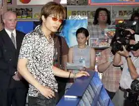 Gackt344.webp