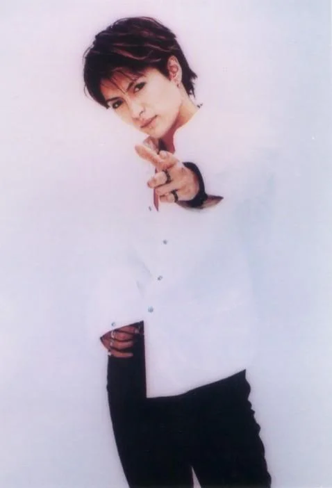 Gackt375-1.webp