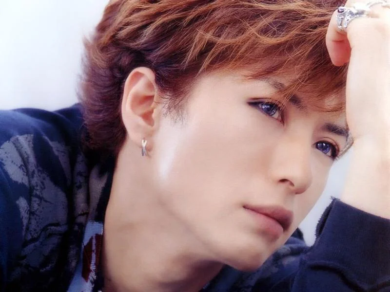 Gackt5-1.webp