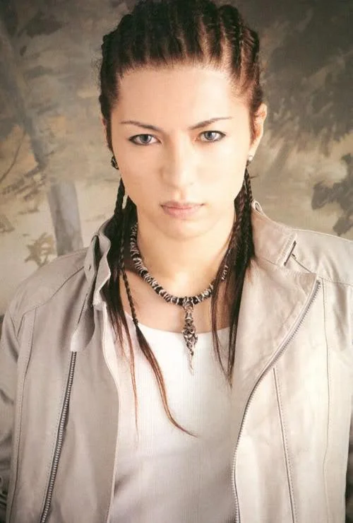 Gackt52-1.webp