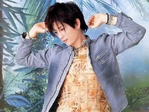 Gackt98-1.webp