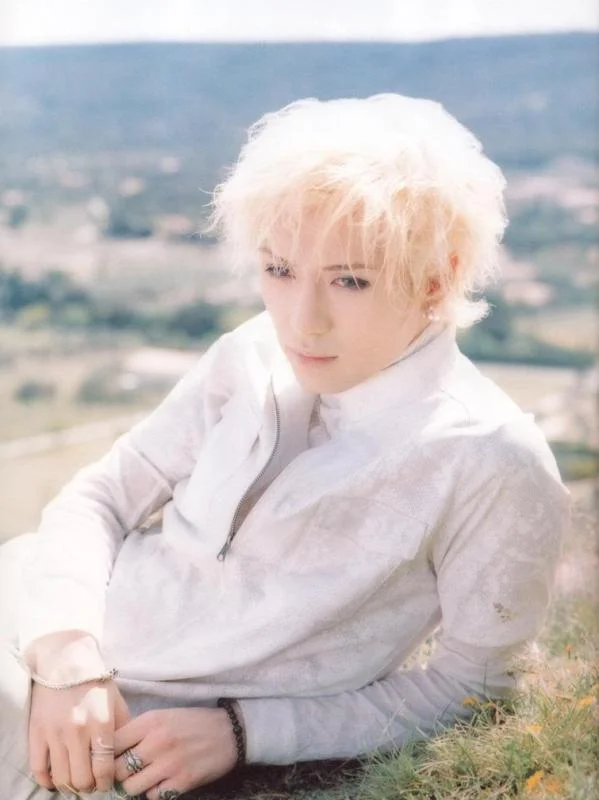 gackt_77-1.webp