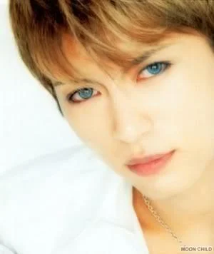 gackteyes-1.webp