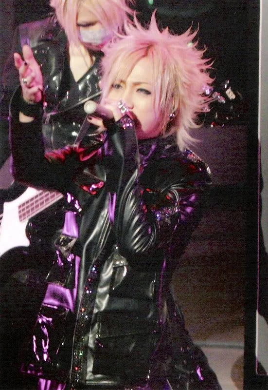 gaze03gf1-1.webp