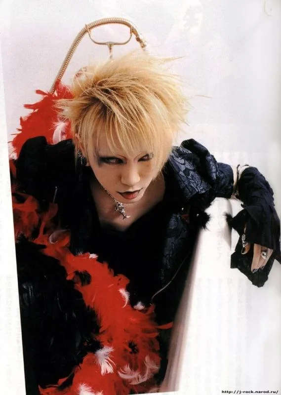 gazette213-1.webp