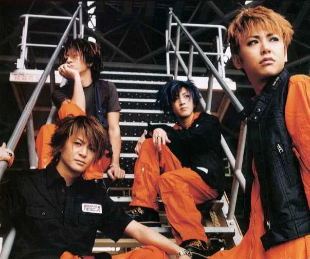 glay5-1.webp