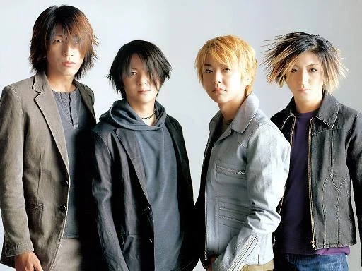 glay7-1.webp