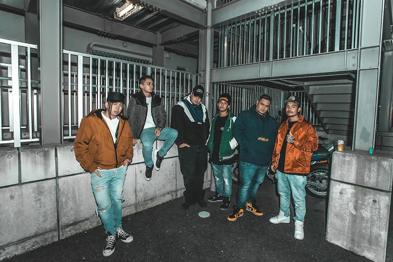green-kids.jpg