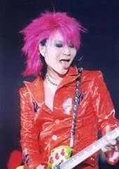 hide200-1.webp