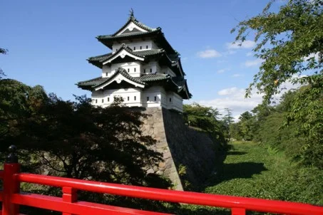 hirosaki-castle-453x302.webp