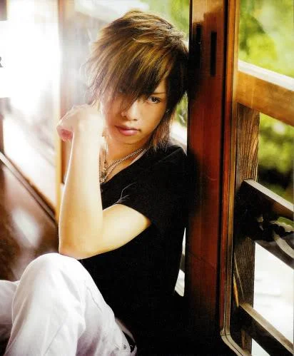Hiroto02-1.webp