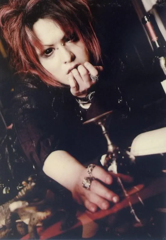 Hitsugibarksplusshoot-1.webp