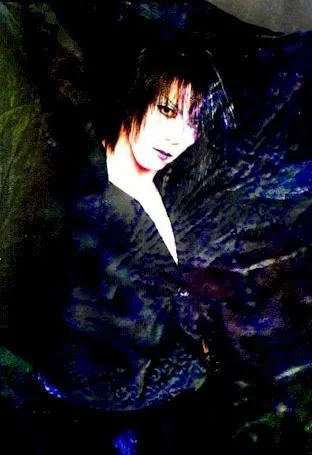 Hizumi1-1.webp