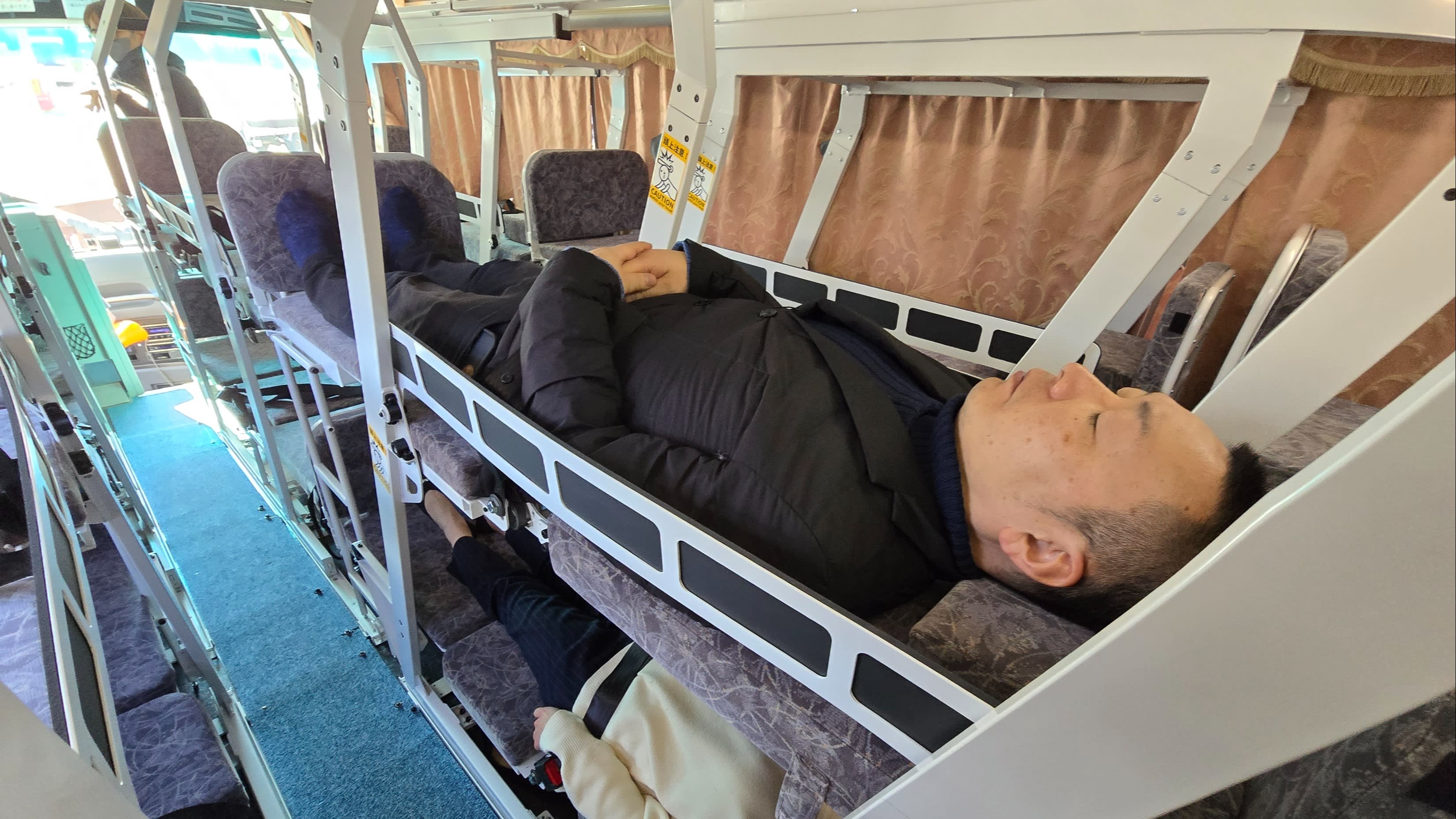 New bunk-bed buses offer budget travel in Japan