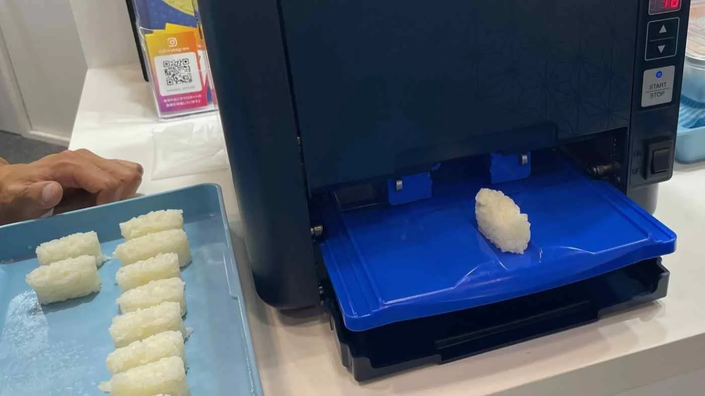 Robot sushi chef
