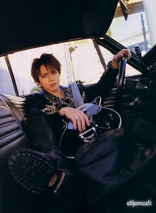 hyde-2.webp