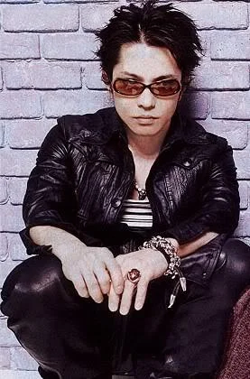 Hyde0606-1.webp