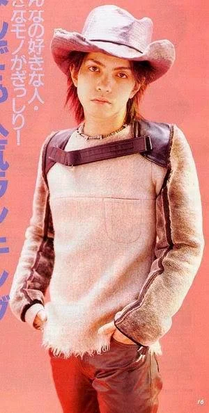 Hyde0667-1.webp