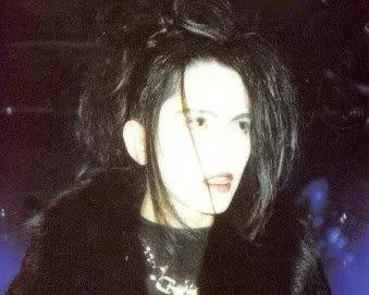 hyde09-1.webp