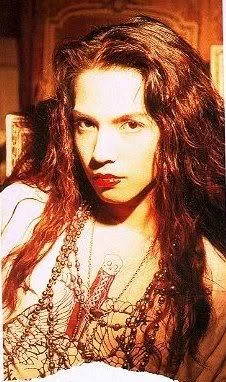 hyde164-2.webp