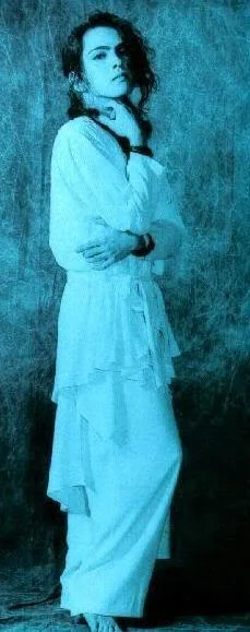 Hyde200025-1.webp