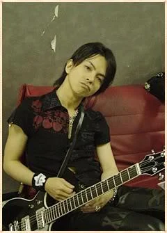 HydeManyun-1.webp