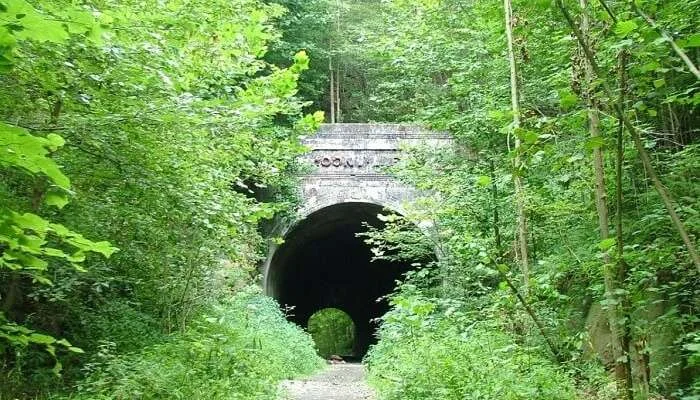 Ikego-Middle-Gate-1.webp
