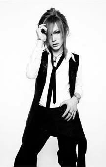 img_member_uruha1-1.webp