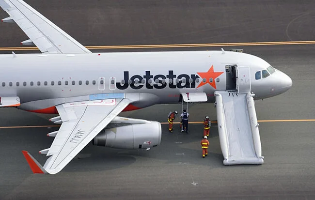Jetstar bomb threat