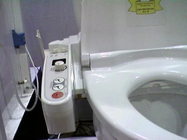 Jtoilet-1.webp