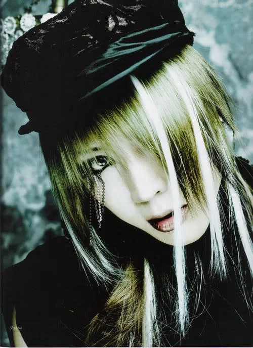 jyui108-1.webp