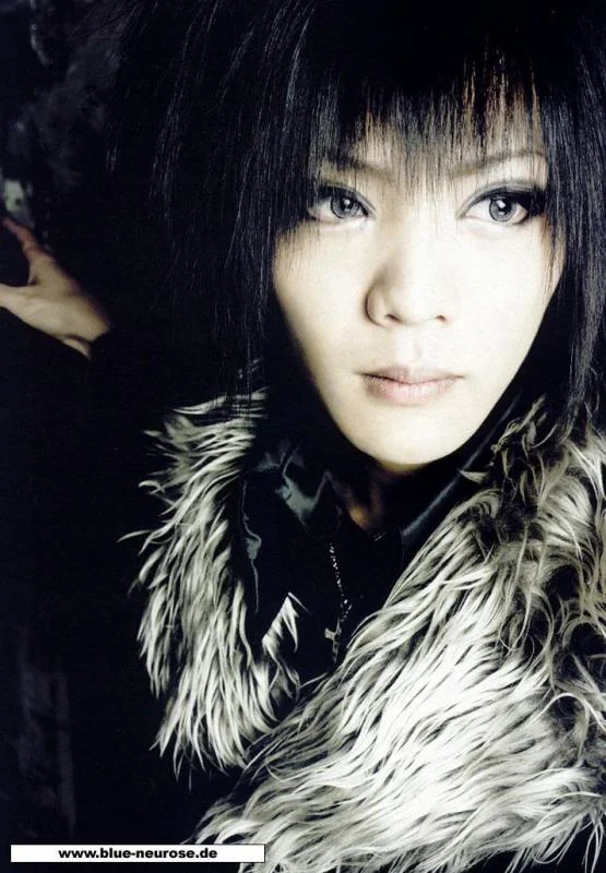 kaiprettyeyes-1.webp