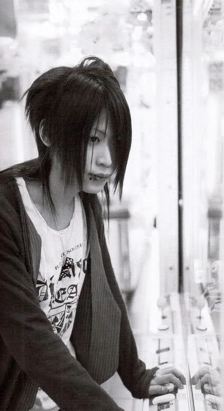 Kanon5E5E09-1.webp