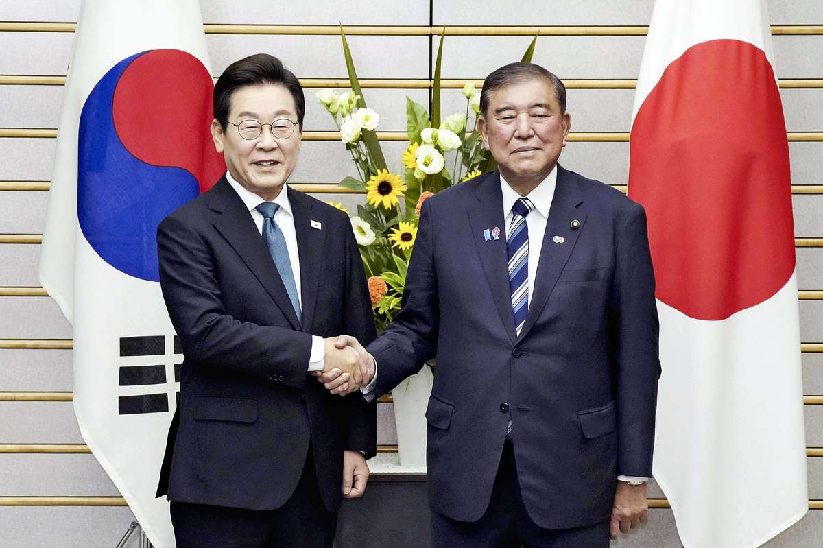 South Korean President Lee Jae Myung met with Prime Minister Shigeru Ishiba on Saturday during his first visit to Japan since taking office