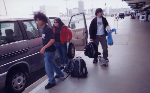 lax-1.webp