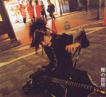 lolitastreetcorner-1.webp