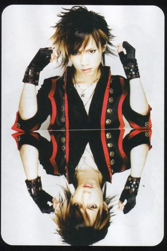 mayshoxx10-1.webp