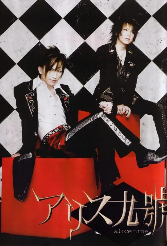 mayshoxx2-1.webp