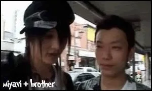 miyabrogif-1.webp