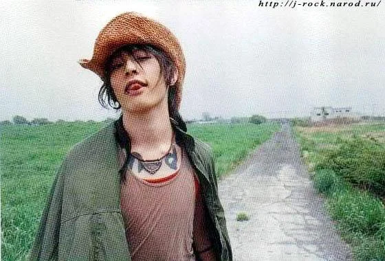 miyavi0233-1.webp