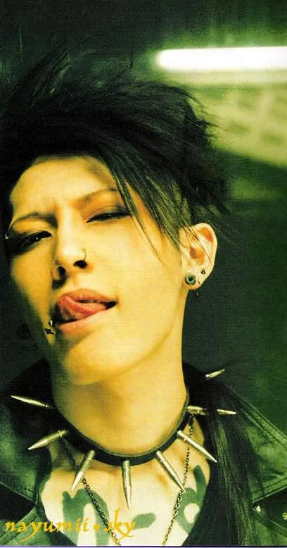 miyavi199-1.webp