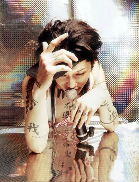 miyavi2-1.webp