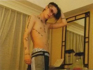 miyavi491-1.webp